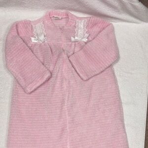 Vintage Edie bee 80’s Adorable Pink white fleece lace bow  bathrobe girls small